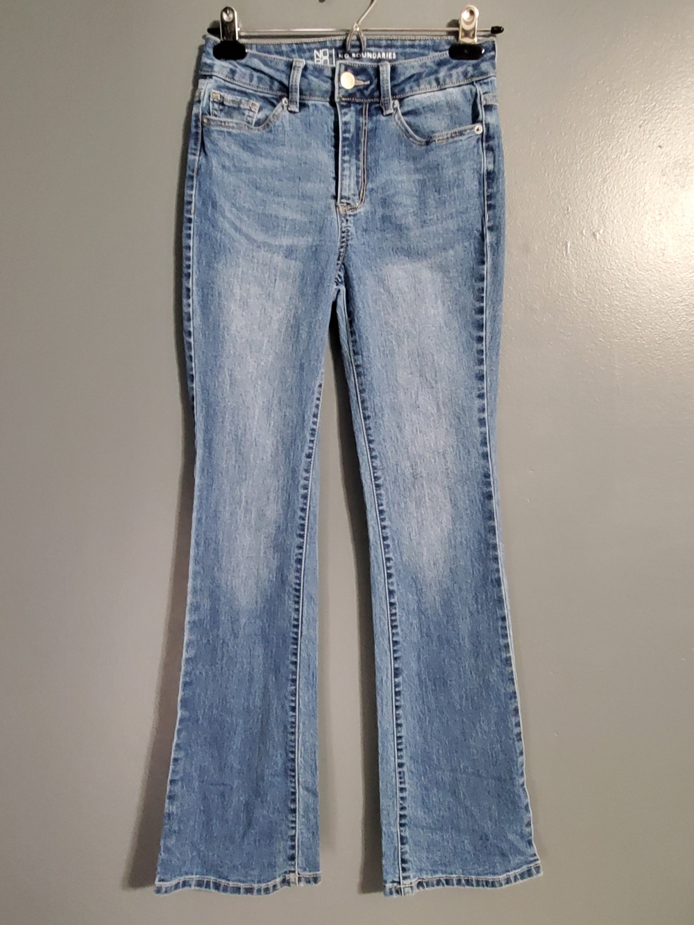 No Boundaries Bootcut Flare Jeans Women's Size 3
